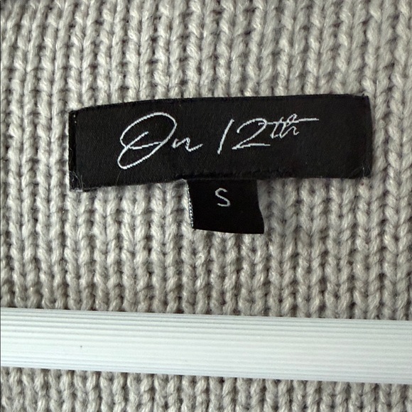 ON 12TH Luxe Sherpa Suede Gray Chunky Knit Sweater Jacket with Pockets SMALL - Picture 8 of 10